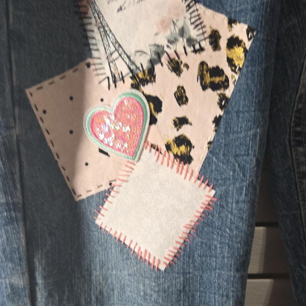 Arizona Jean Company Blue Denim Flare Jeans with Floral Patchwork - Picture 7 of 16